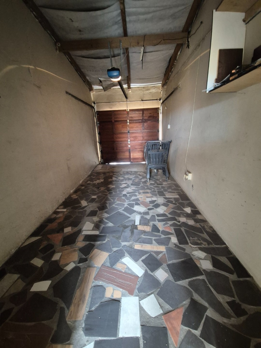 3 Bedroom Property for Sale in Kwazakhele Eastern Cape
